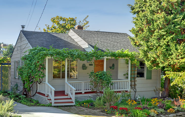 Home for sale by Seattle realtor Benjamin Chotzen. Click to Zoom.