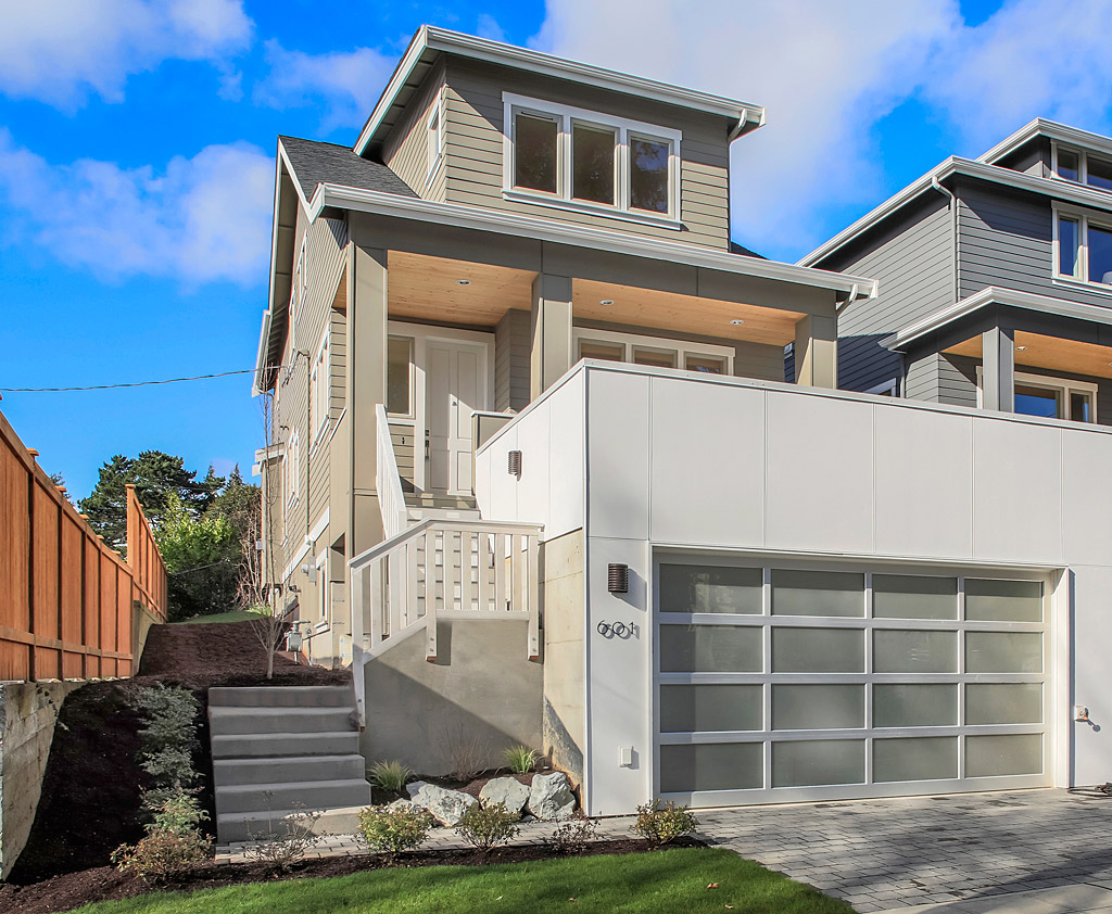 Home for sale by Seattle realtor Benjamin Chotzen. Click to Zoom.