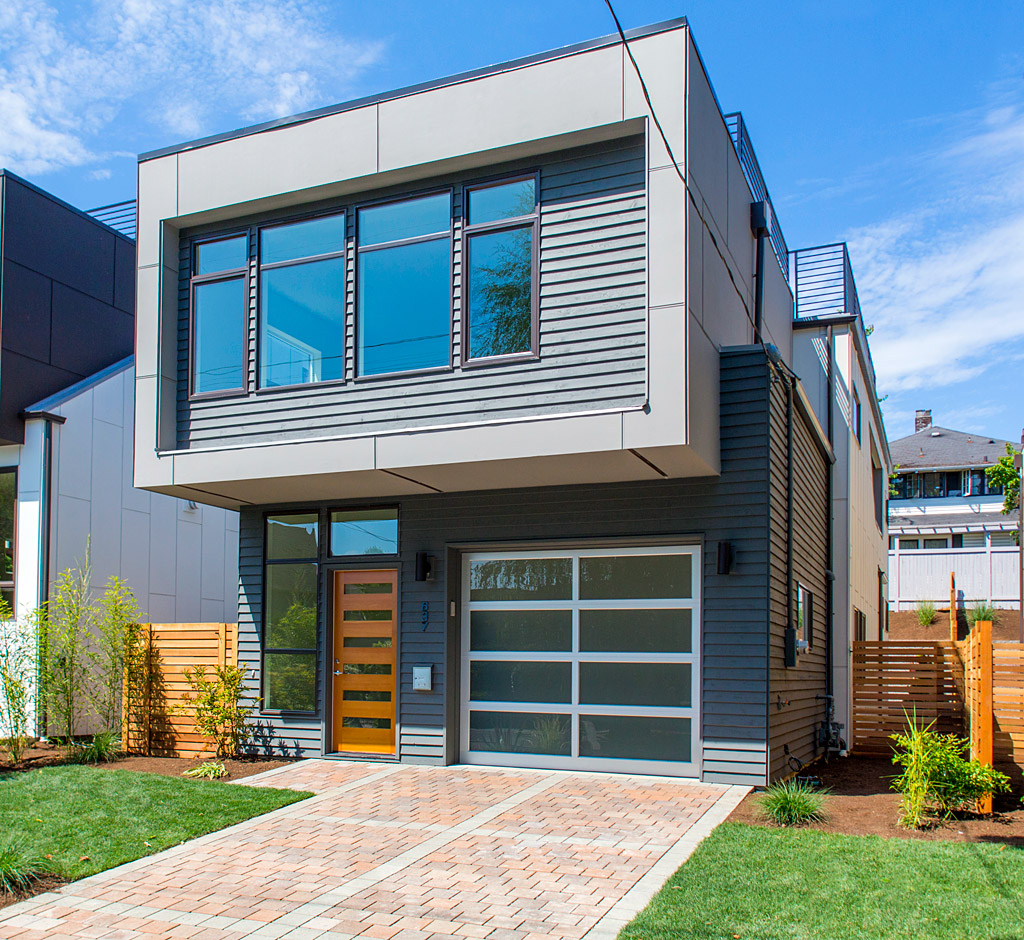 Home for sale by Seattle realtor Benjamin Chotzen. Click to Zoom.