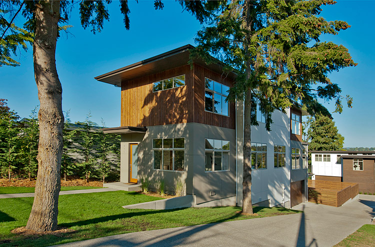 Home for sale by Seattle realtor Benjamin Chotzen. Click to Zoom.
