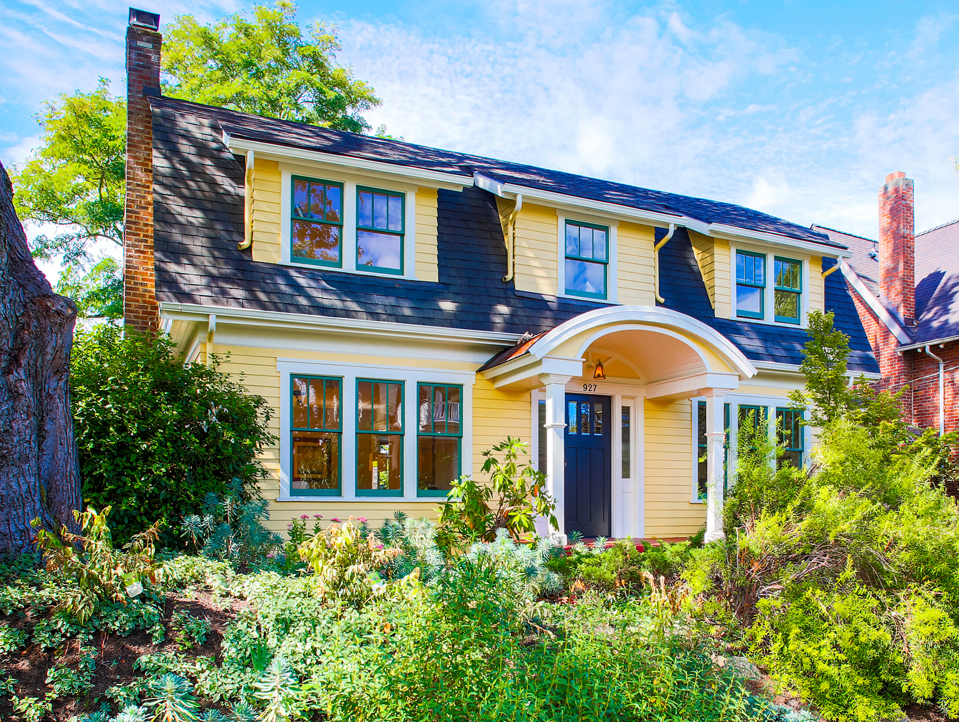 Home for sale by Seattle realtor Benjamin Chotzen. Click to Zoom.